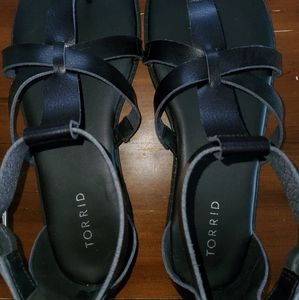 Torrid size 8.5w sandals